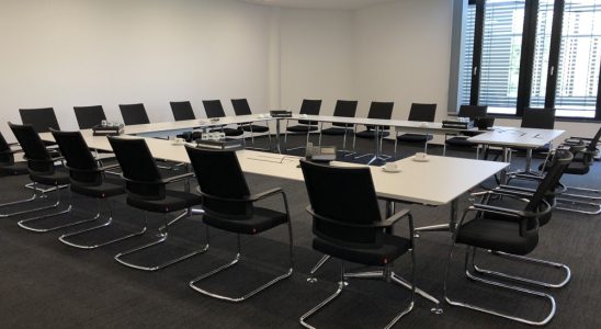 Anteo-Konferenzstühle von Köhl bieten sehr guten Sitzkomfort auch bei längeren Meetings. Abbildung: Köhl