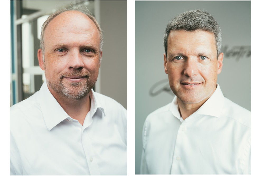 Hans-Peter Wulf (li.) und Peter Bachmann sind aktuell die beiden Geschäftsführer bei Bachmann. Abbildung: Bachmann