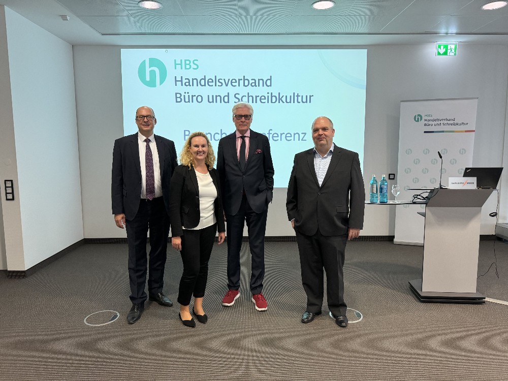 Christian Haeser (HWB), Bettina Wilhelm (ZBB), Michael Ruhnau (HBS) und Dr. Alexander Kubis (IAB, v.l.n.r.). Abbildung: HBS
