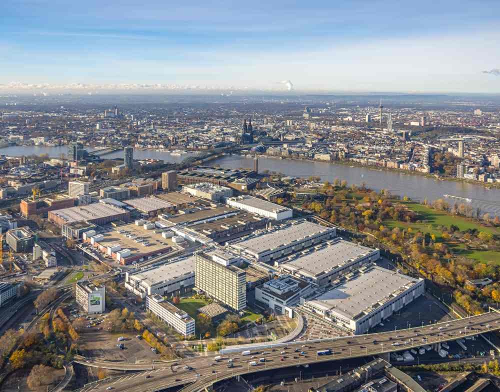 Ab 2030 will die Koelnmesse das Unternehmen und ihre Veranstaltungen in Scope 1 und 2 klimaneutral betreiben. Abbildung: Koelnmesse GmbH