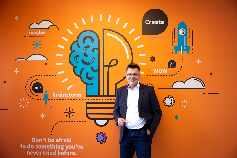 Markus Müller, Vertriebsleiter UTAX Consulting & Solution Experts, zeigt sich zufrieden mit der Umsetzung des IHK-BIZ-Projekts. Abbildung: UTAX 